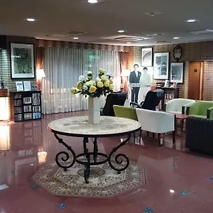 Crown Hills Япония